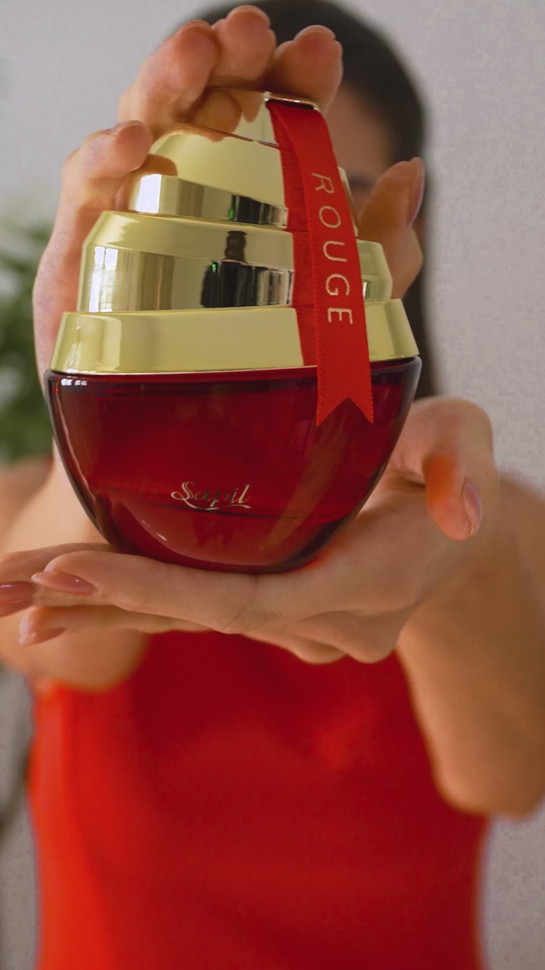 Sapil Rouge Eau de Parfum 100ml Video luxury bottle in hand