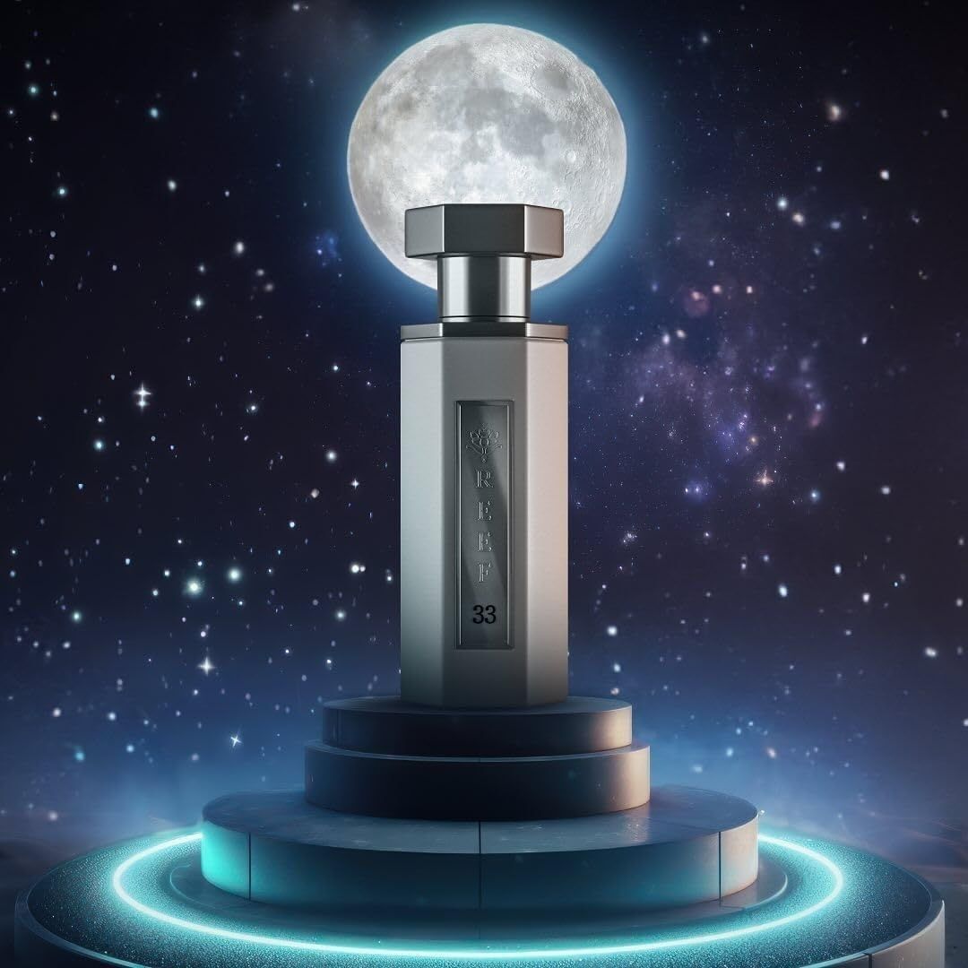 Reef 33 luxury perfume bottle displayed under a glowing full moon in a starry night setting, representing a mysterious and elegant oriental fragrance.