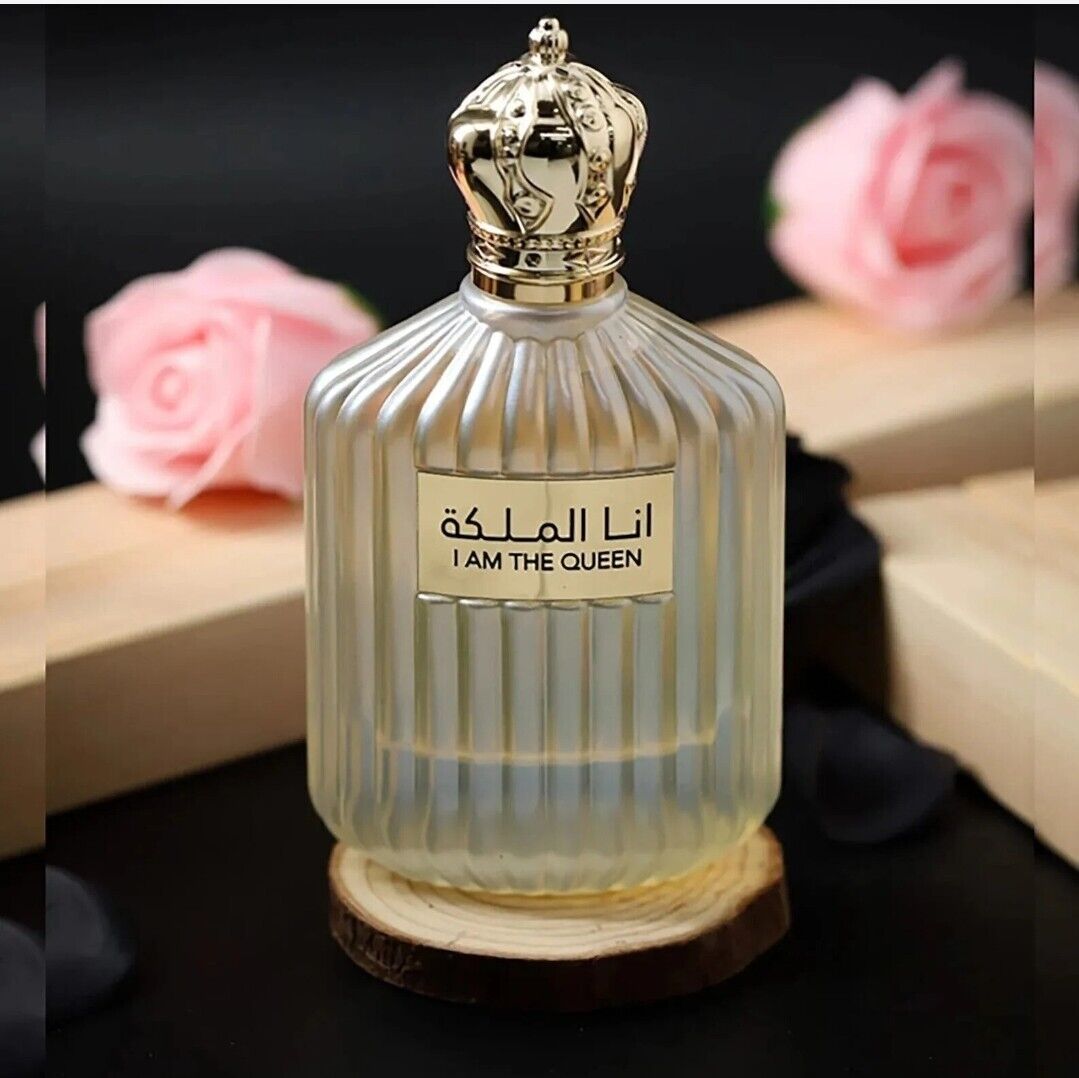 I Am The Queen (Ana Al Malikah) EDP 100ml bottle on podium top view